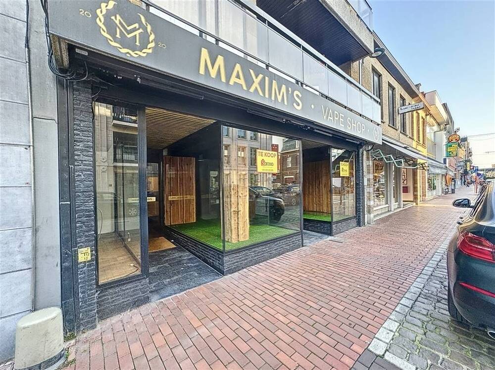 Handelszaak te koop in Roeselare 8800 298000.00€ slaapkamers 120.00m² - Zoekertje 514379