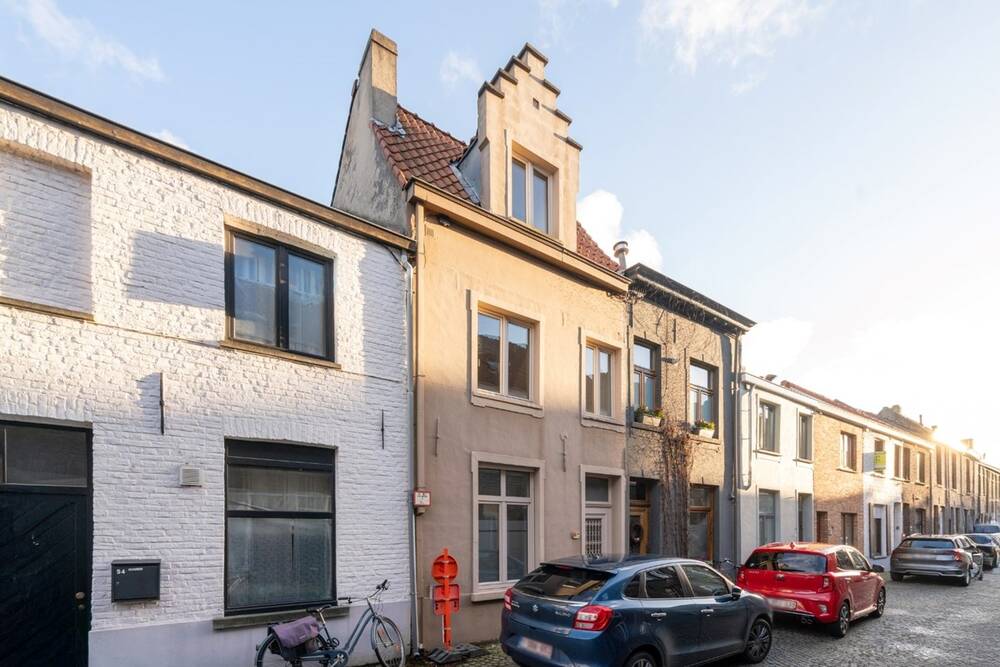 Huis te  koop in Brugge 8000 370000.00€ 3 slaapkamers 147.00m² - Zoekertje 514052