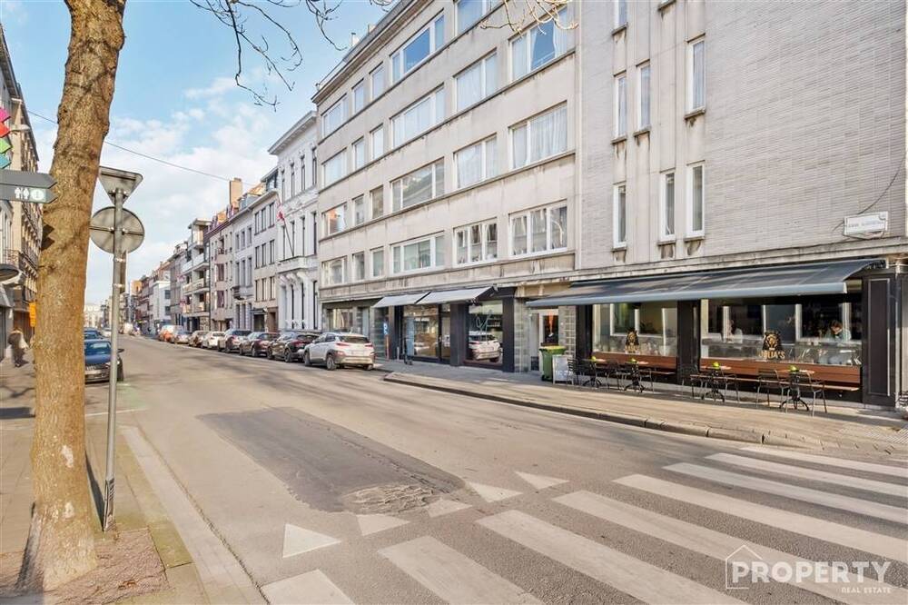 Appartement te koop in Kortrijk 8500 209000.00€ 2 slaapkamers 90.00m² - Zoekertje 516540