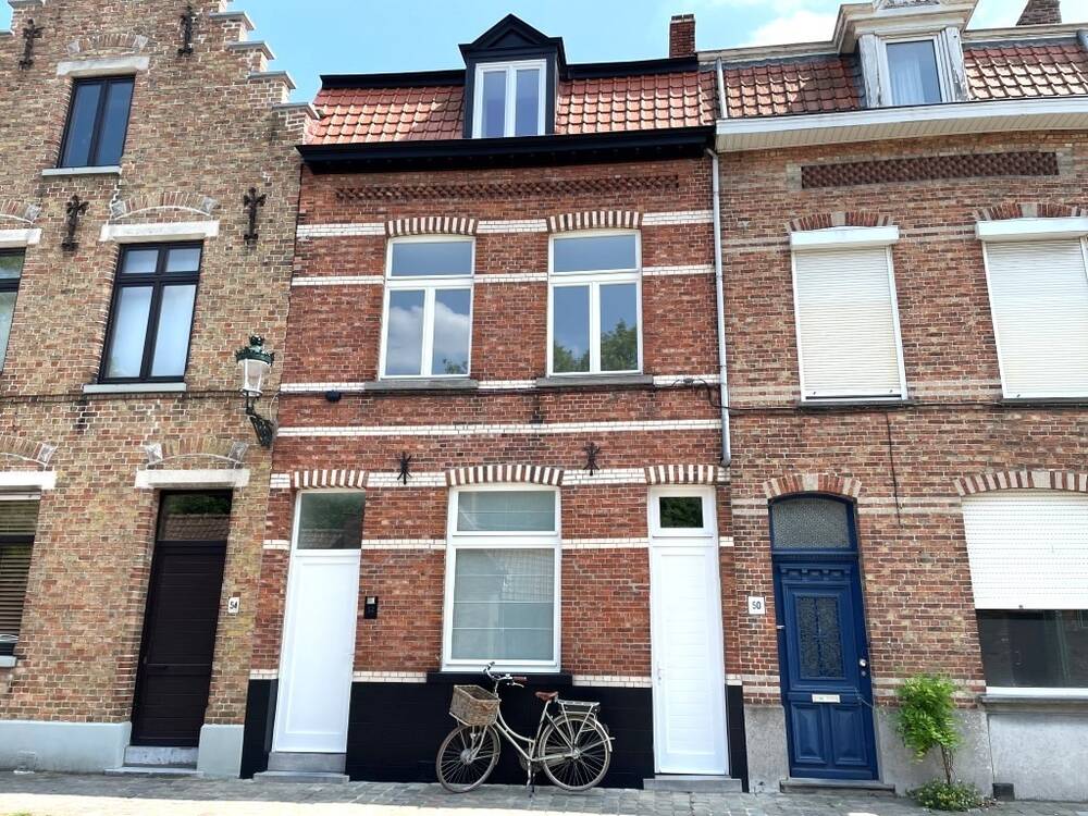 Huis te  koop in Brugge 8000 515000.00€ 3 slaapkamers m² - Zoekertje 516547