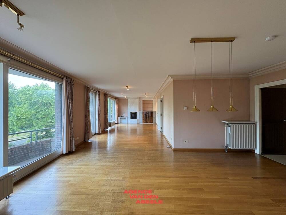 Appartement te huur in Brugge 8000 1150.00€ 2 slaapkamers m² - Zoekertje 517364
