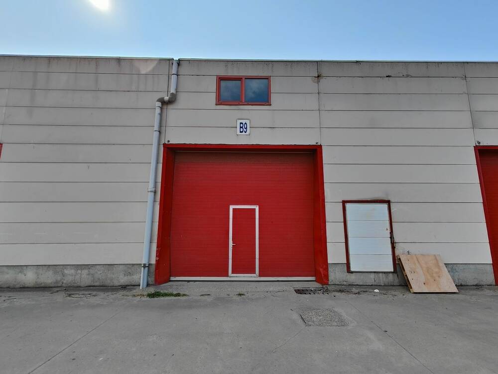 Handelszaak te  huur in Oostende 8400 1150.00€  slaapkamers 250.00m² - Zoekertje 516397