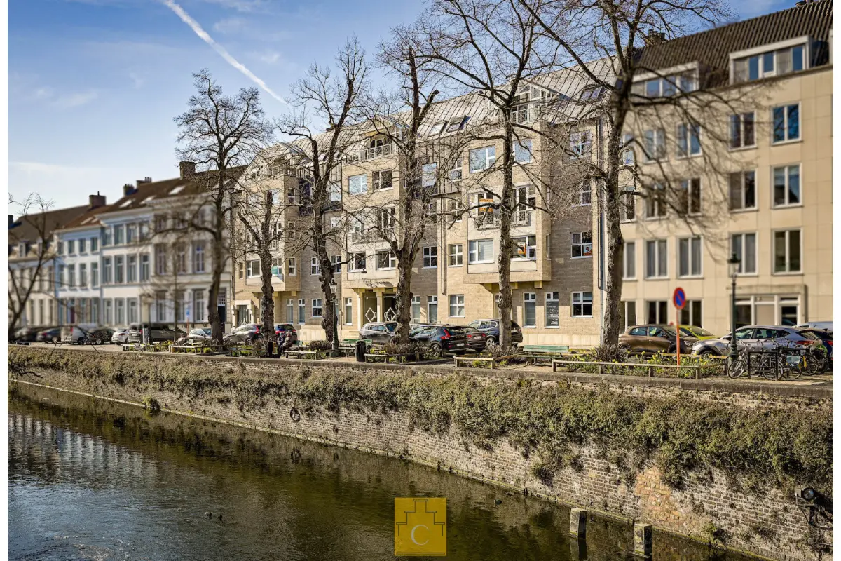 Appartement te  koop in Brugge 8000 495000.00€ 3 slaapkamers 159.00m² - Zoekertje 515498