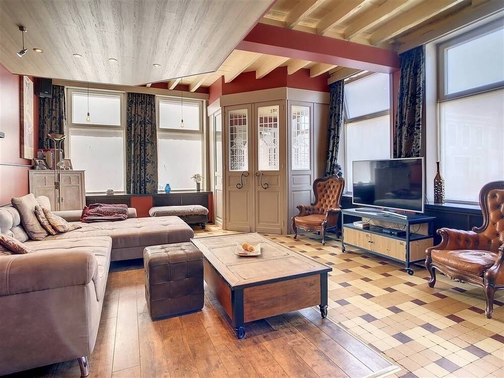 Huis te koop in Roesbrugge-Haringe 8972 320000.00€ 2 slaapkamers 266.00m² - Zoekertje 516069