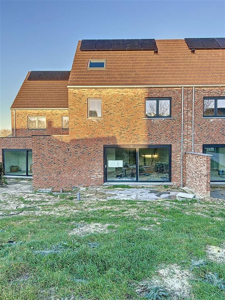 Huis te koop in Houthulst 8650 360000.00€ 2 slaapkamers 158.60m² - Zoekertje 516060