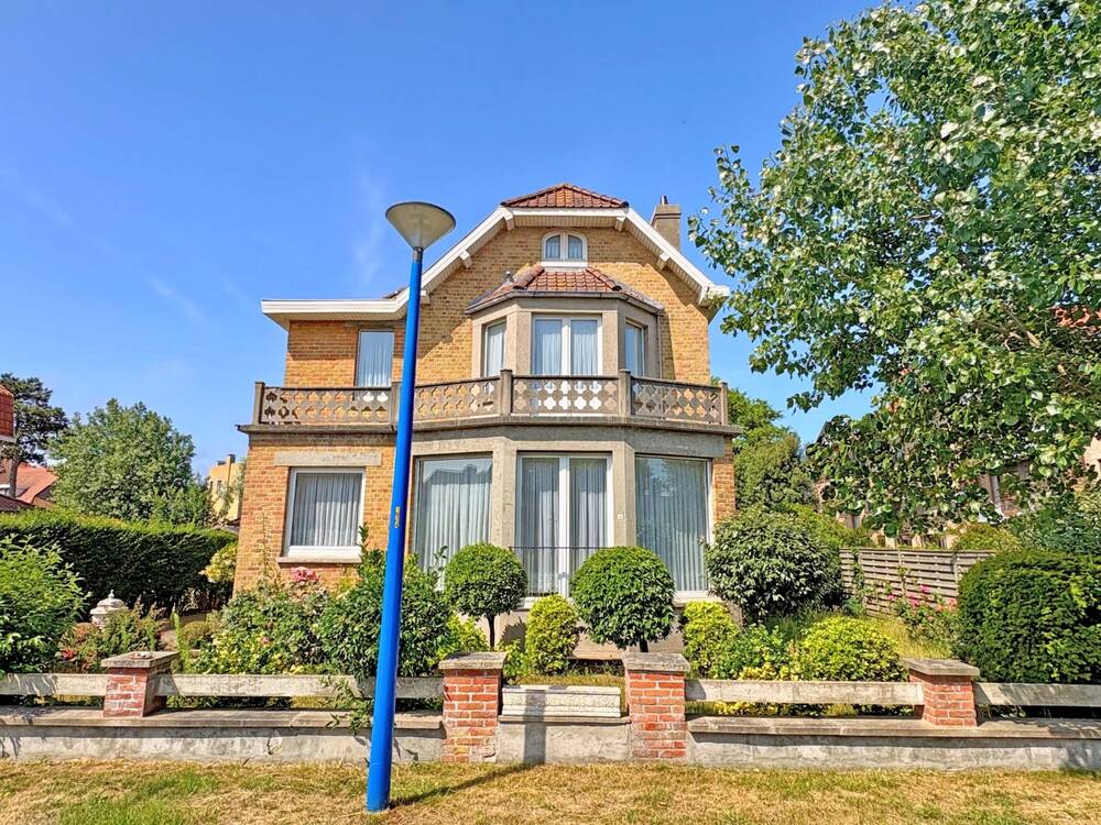 Huis te  koop in Koksijde 8670 555000.00€ 5 slaapkamers m² - Zoekertje 515491