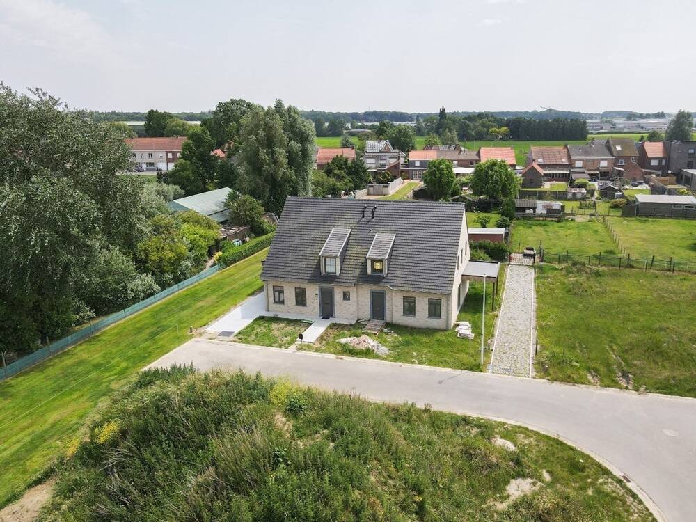 Huis te koop in Houthulst 8650 355000.00€ 3 slaapkamers 141.00m² - Zoekertje 515211