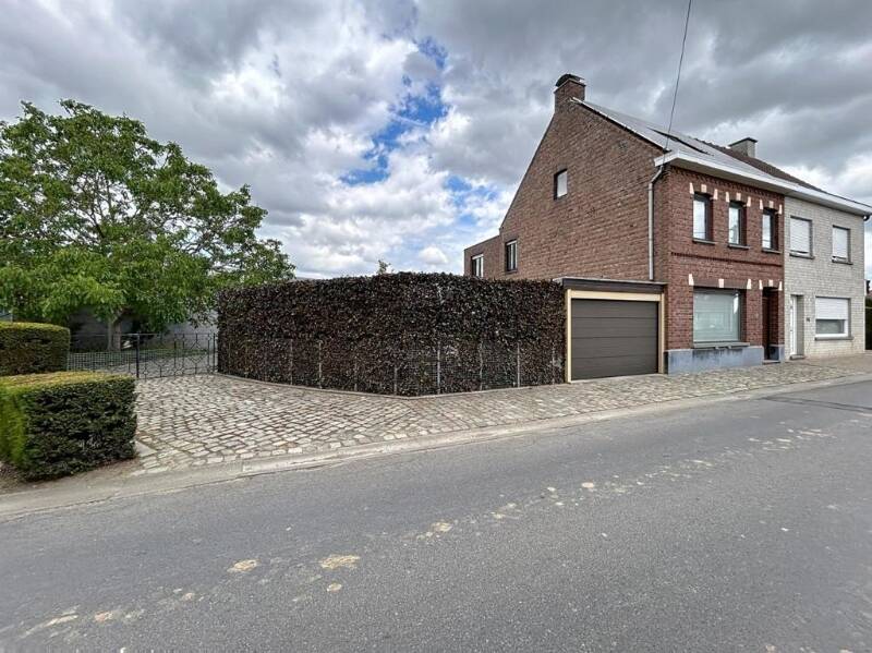 Huis te koop in Waregem 8790 379000.00€ 4 slaapkamers 195.00m² - Zoekertje 531218