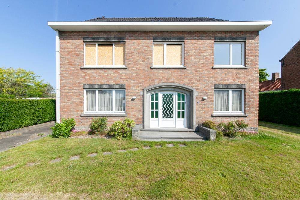 Huis te koop in Waregem 8790 450000.00€ 5 slaapkamers 324.00m² - Zoekertje 519088