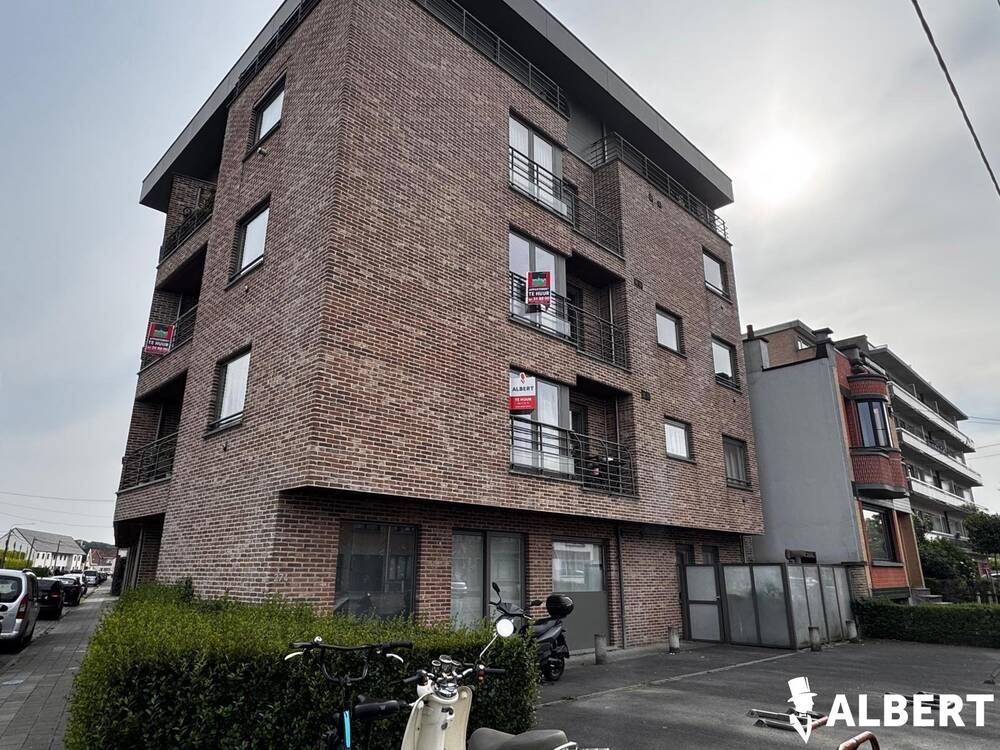 Appartement te huur in Roeselare 8800 800.00€ 2 slaapkamers m² - Zoekertje 520274