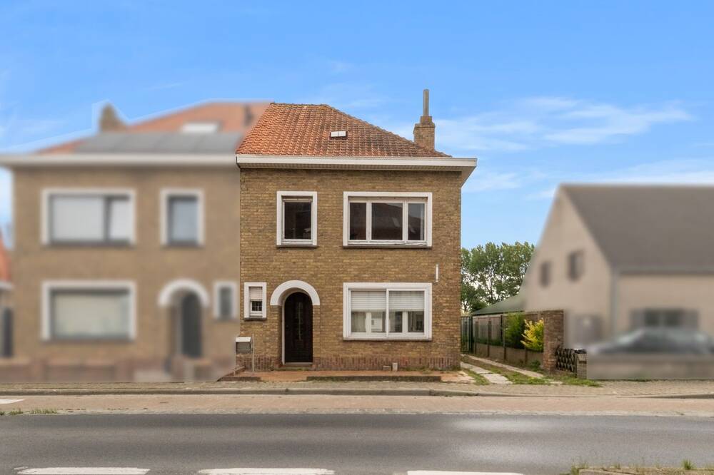 Huis te  koop in De Haan 8420 265000.00€ 3 slaapkamers m² - Zoekertje 518145
