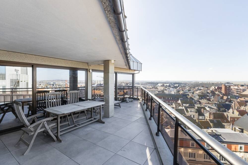 Appartement te  koop in Blankenberge 8370 319000.00€ 2 slaapkamers 100.00m² - Zoekertje 518301