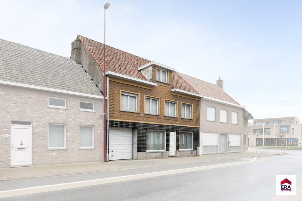 Huis te koop in Meulebeke 8760 220000.00€ 4 slaapkamers 211.00m² - Zoekertje 521168