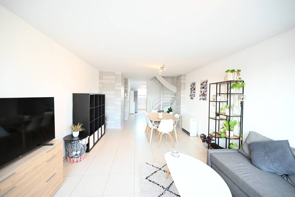 Appartement te koop in Oostende 8400 199000.00€ 3 slaapkamers m² - Zoekertje 520460