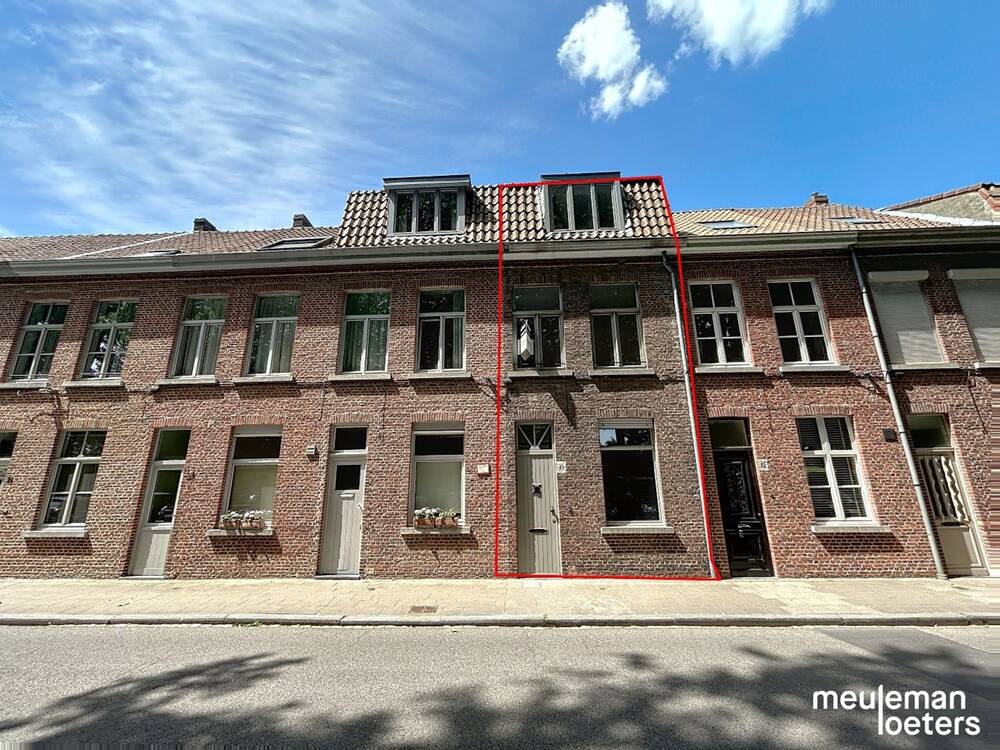 Huis te huur in Brugge 8000 890.00€ 3 slaapkamers m² - Zoekertje 521676