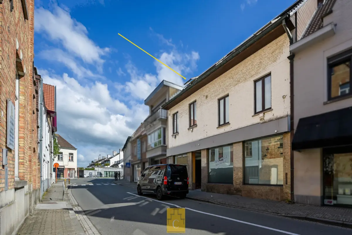 Huis te  koop in Loppem 8210 374000.00€ 5 slaapkamers m² - Zoekertje 521443