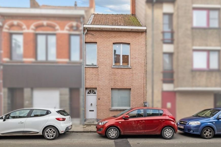 Huis te koop in Izegem 8870 172000.00€ 2 slaapkamers m² - Zoekertje 521353