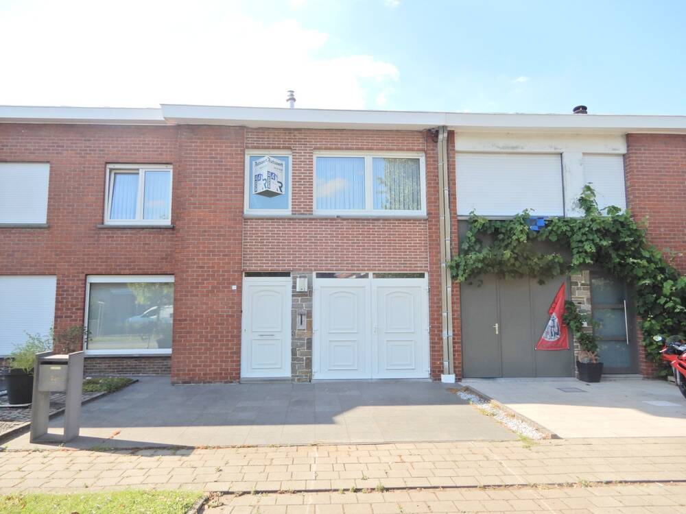 Huis te huur in Izegem 8870 750.00€ 3 slaapkamers m² - Zoekertje 521989