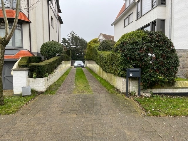 Parking & garage te huur in Knokke 8300 2550.00€ slaapkamers m² - Zoekertje 522040