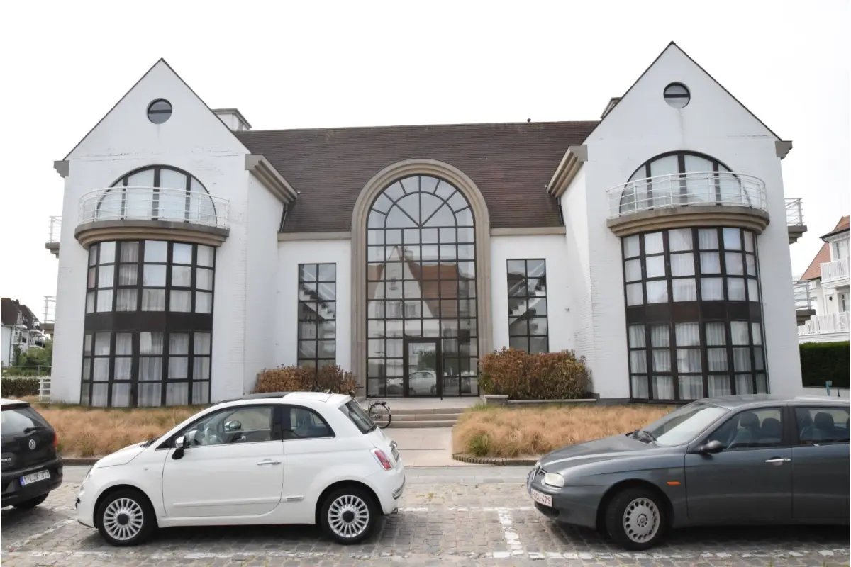 Parking & garage te  huur in Knokke 8300 150.00€  slaapkamers m² - Zoekertje 522048