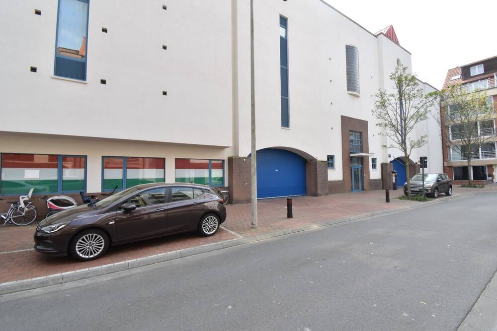 Parking & garage te huur in Knokke 8300 130.00€ slaapkamers m² - Zoekertje 522058