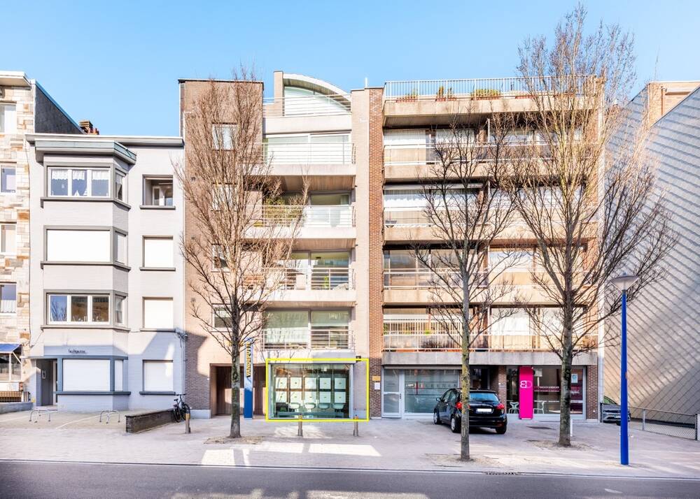 Handelszaak te  huur in Koksijde 8670 1250.00€  slaapkamers 124.00m² - Zoekertje 522659
