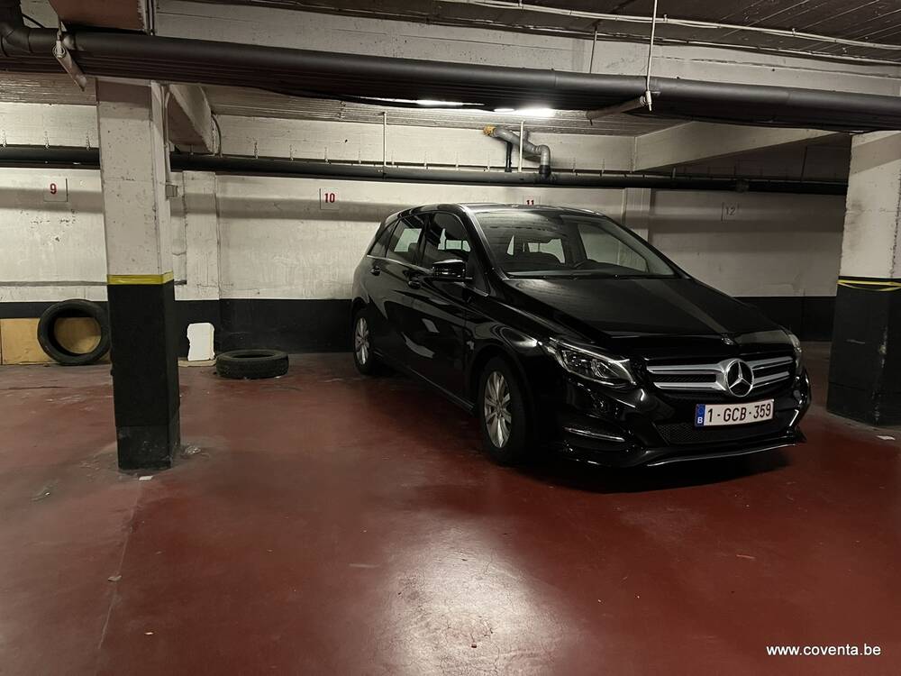 Parking & garage te  huur in Roeselare 8800 85.00€  slaapkamers m² - Zoekertje 522183