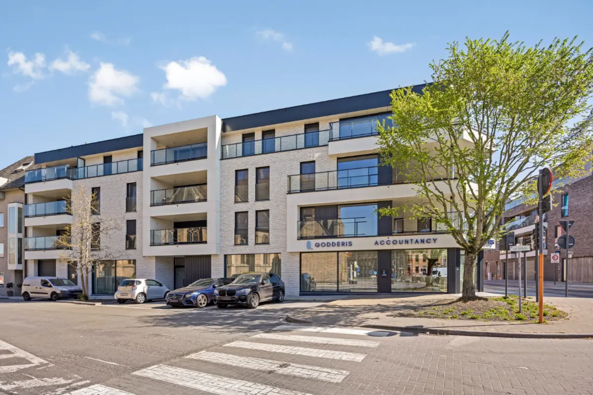 Appartement te  koop in Staden 8840 519000.00€ 3 slaapkamers 184.00m² - Zoekertje 522491