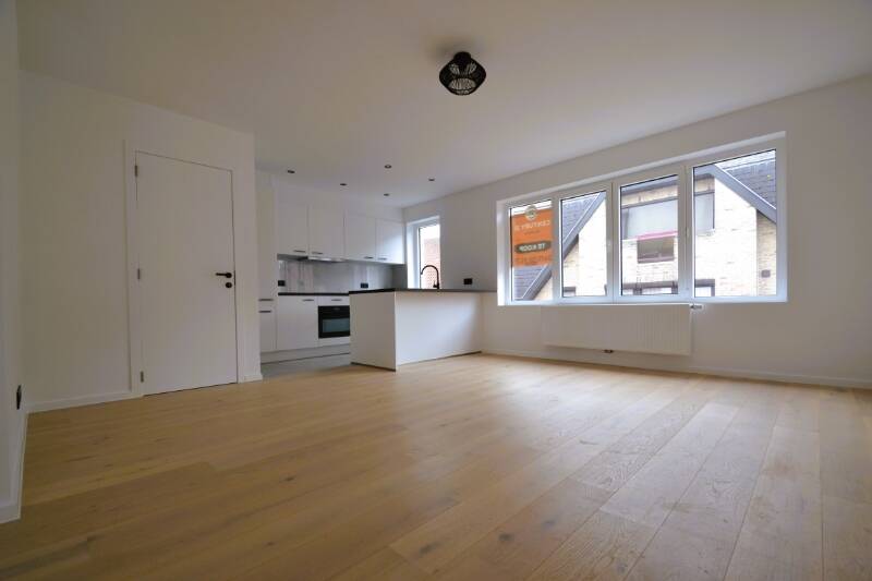Appartement te koop in Wevelgem 8560 225000.00€ 2 slaapkamers 75.00m² - Zoekertje 523156