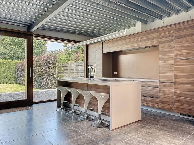 Huis te koop in Ardooie 8850 349000.00€ 4 slaapkamers 295.00m² - Zoekertje 523127