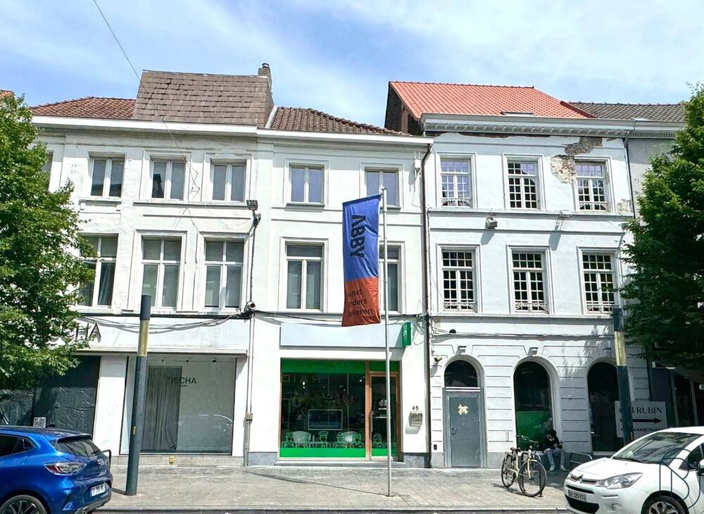 Appartementsgebouw te koop in Kortrijk 8500 395000.00€ slaapkamers 235.00m² - Zoekertje 523887