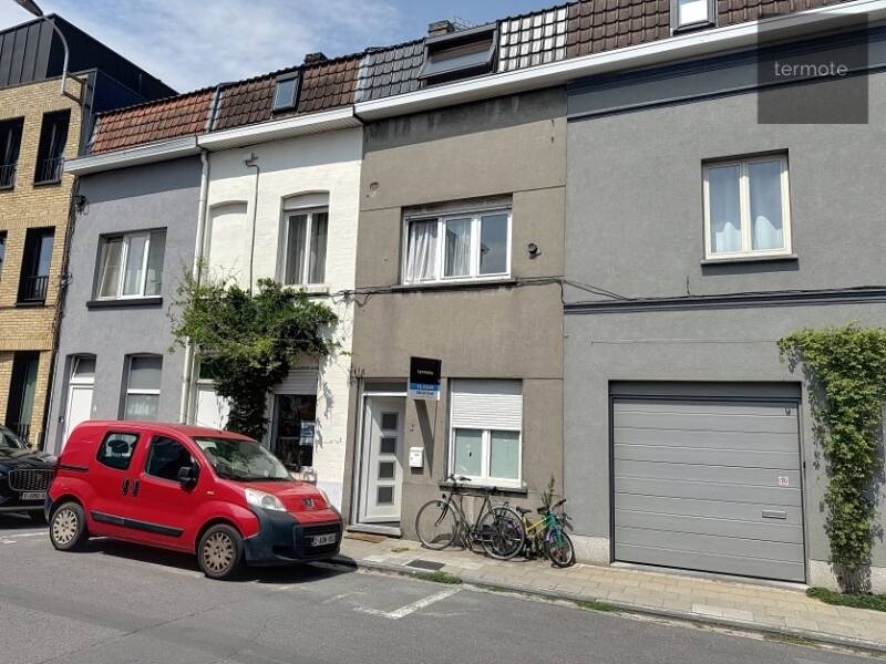 Huis te koop in Kortrijk 8500 145000.00€ 3 slaapkamers 102.00m² - Zoekertje 523798