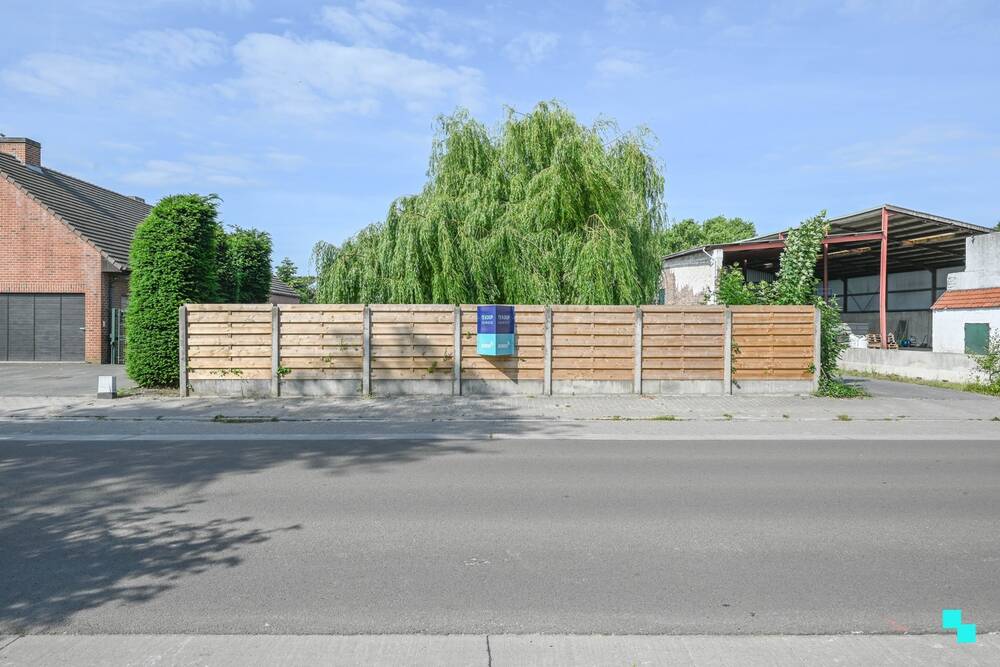 Grond te  koop in Ooigem 8710 135750.00€  slaapkamers m² - Zoekertje 523812