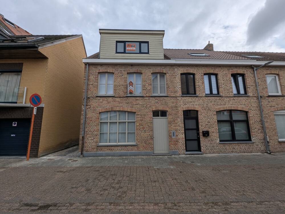 Huis te koop in De Panne 8660 400000.00€ 4 slaapkamers 179.60m² - Zoekertje 524976