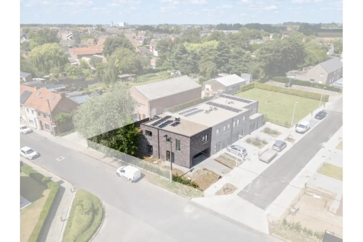 Huis te  koop in Kuurne 8520 351200.00€ 3 slaapkamers m² - Zoekertje 524363