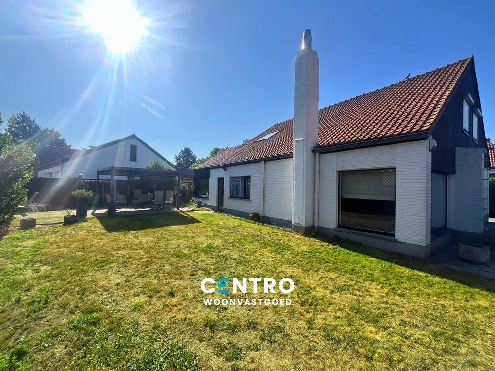 Huis te koop in Sint-Kruis 8310 0.00€ 5 slaapkamers 272.00m² - Zoekertje 524236