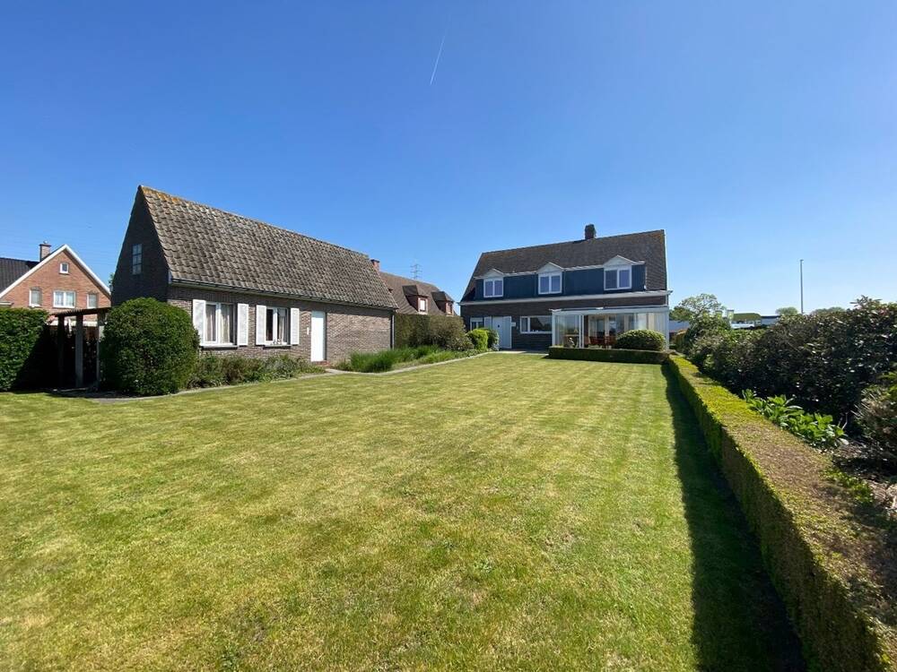 Handelszaak te  koop in Sint-Eloois-Vijve 8793 445000.00€  slaapkamers 228.00m² - Zoekertje 524792