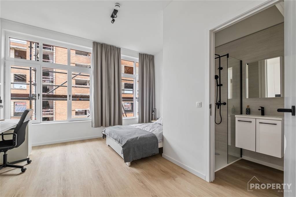 Appartementsgebouw te koop in Kortrijk 8500 150500.00€ 1 slaapkamers m² - Zoekertje 526622