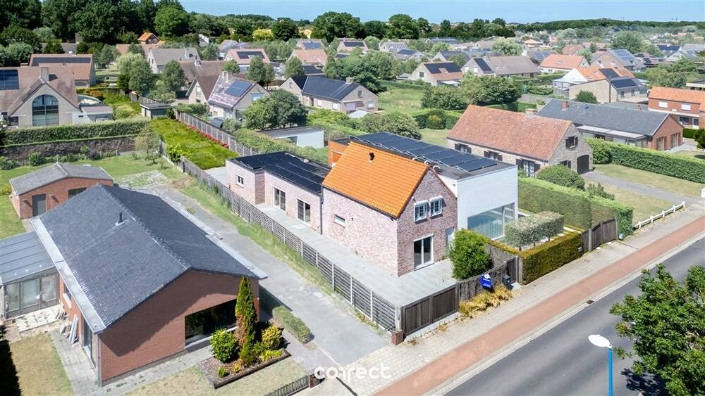 Huis te  koop in Oostduinkerke 8670 475000.00€ 3 slaapkamers 175.00m² - Zoekertje 526882
