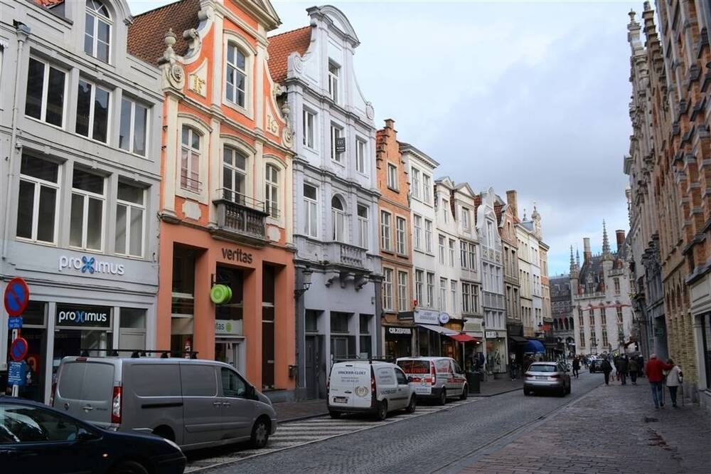 Appartement te huur in Brugge 8000 795.00€ 1 slaapkamers 93.00m² - Zoekertje 527116
