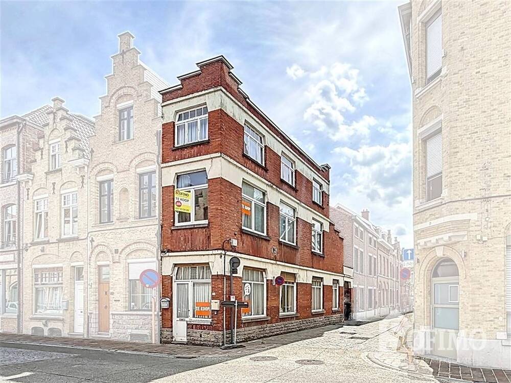 Huis te  koop in Ieper 8900 110000.00€ 2 slaapkamers 148.00m² - Zoekertje 527386