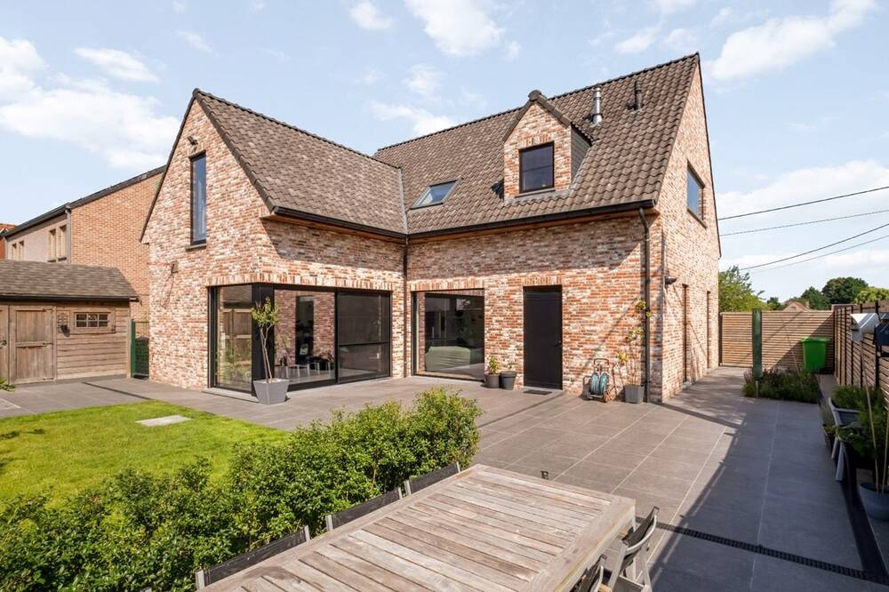 Villa te koop in Lendelede 8860 549000.00€ 5 slaapkamers 256.00m² - Zoekertje 525074