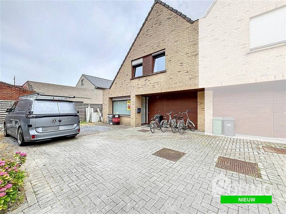 Huis te  huur in Lo-Reninge 8647 800.00€ 3 slaapkamers 134.00m² - Zoekertje 527399