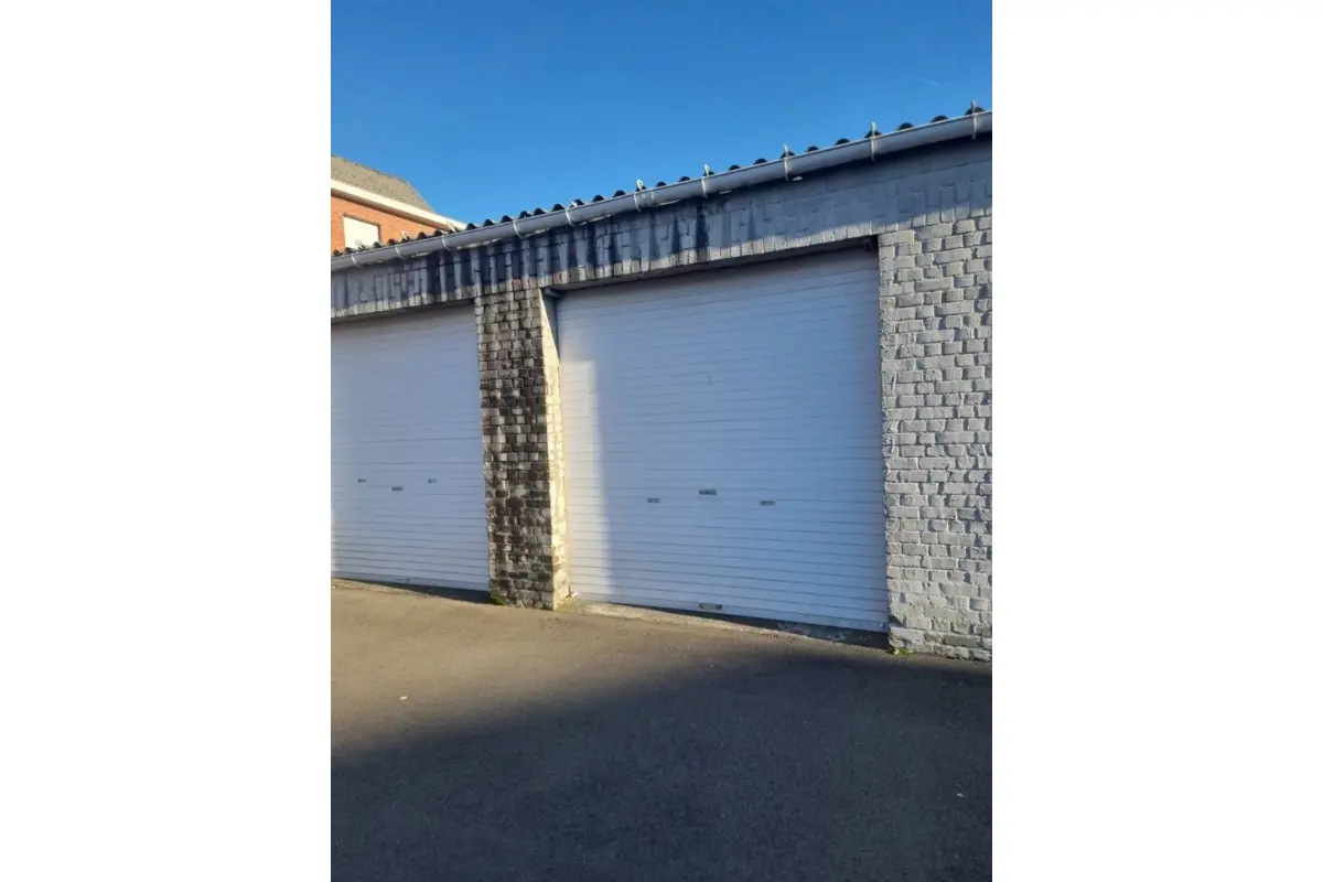 Box te  koop in Roeselare 8800 27000.00€  slaapkamers m² - Zoekertje 526638