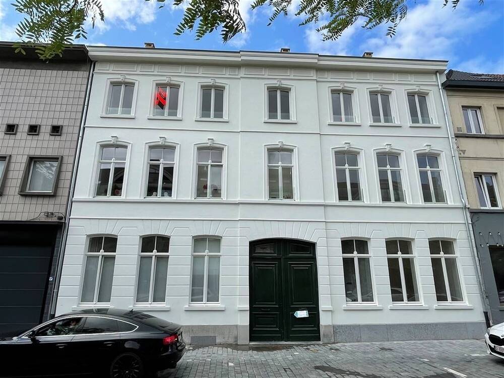 Appartement te  in Kortrijk 8500 1050.00€ 2 slaapkamers m² - Zoekertje 526533