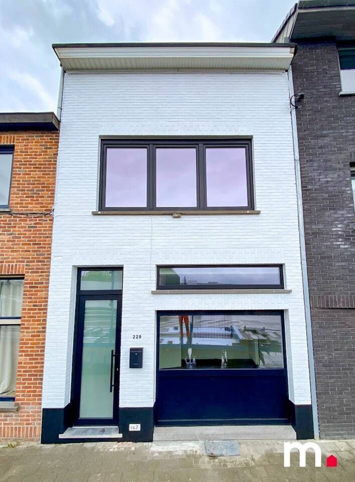 Huis te koop in Kortrijk 8500 315000.00€ 4 slaapkamers 186.00m² - Zoekertje 526286