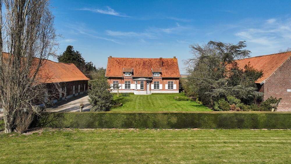 Huis te in Ieper 8900 795000.00€ 3 slaapkamers 1008.00m² - Zoekertje 528827