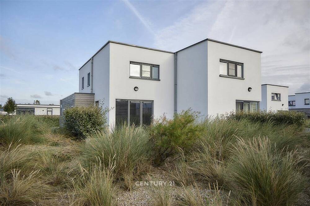 Huis te  koop in Bredene 8450 240000.00€ 2 slaapkamers 75.00m² - Zoekertje 528815