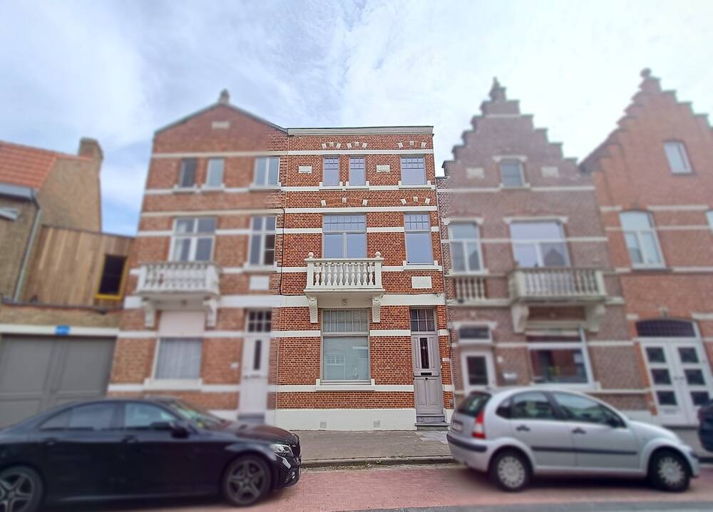 Huis te koop in Assebroek 8310 435000.00€ 5 slaapkamers 200.00m² - Zoekertje 529487