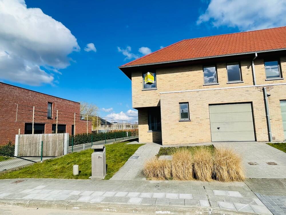 Huis te koop in Waardamme 8020 405000.00€ 3 slaapkamers 197.00m² - Zoekertje 529483